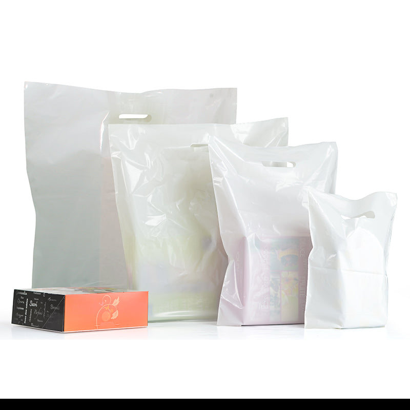 Sac plastique blanc|PEBD recyclé|poignées découpées|25x32+4cm|par 1000